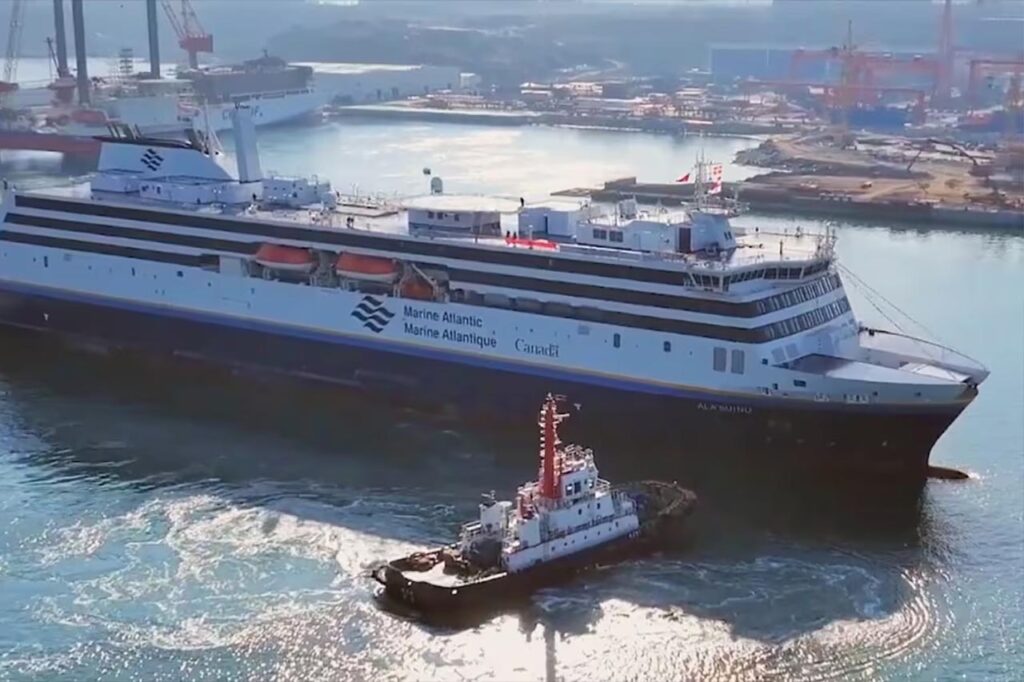 Ports and Ships Reliable Cellular Networks